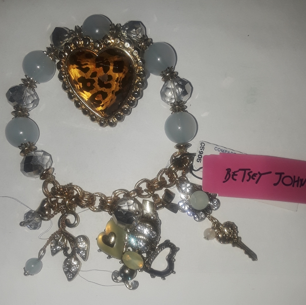 Betsy Johnson......Necklace & Bracelet
